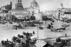 Лубянская площадь. Вид на Владимирские ворота Китай-города (1900)