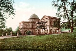 Museum (1890)