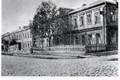 Марьина роща. Шереметевская ул., дом №31, угол с 4-м Левым проездом Марьиной рощи. (1910)