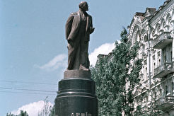 г. Киев, памятник В.И. Ленину (1950)
