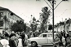 Ярославлю 950 лет. День города. На улице Кирова. (1960)