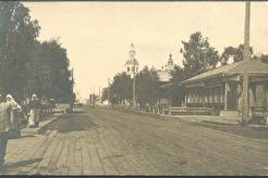 Вид улицы Большая Пятницкая (Благовещенская) (1900)