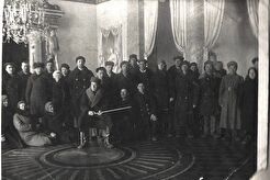 Экскурсия в усадьбе Останкино (Голубой зал) (1930)