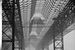 На строительстве ангара в аэропорту «Домодедово» (1961)