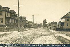Westmont. Emerald Avenue (1900)