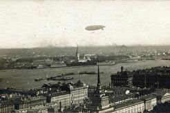 Дирижабль «ГРИФ» над Невой (1910)