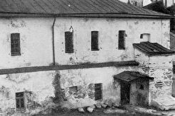 Больничный корпус  до  реставрации (1960)