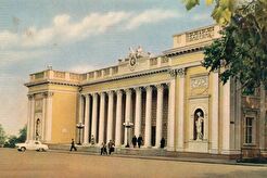 Здание Исполнительного комитета Одесского городского Совета депутатов трудящихся (1960)