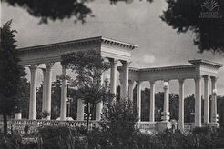 Колоннада (1960)