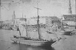 Парусники у пристани (1880)