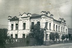 Дом Шукшина на Советской площади. (1960)