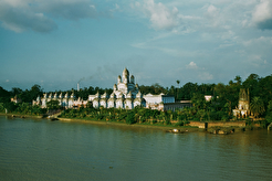 Dakshineswar Kali Temple (1964)