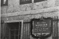 Schillerhaus von der Menckestraße aus gesehen (1960)
