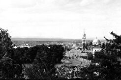 Плотина Миасского пруда и ул. Церковная (1890)