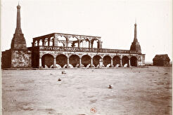 Tananarive. Tombeau de Rainiharo (1900)