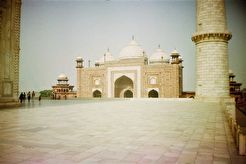 Taj Mahal. The Mosque (1991)