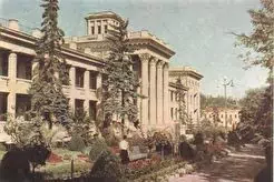 Санаторий Х лет Октября (1960)