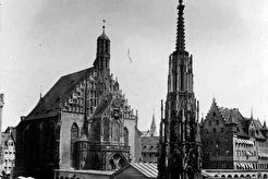 Nürnberg.  Frauenkirche Schöner Brunnen (1860)