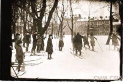 Губернское лыжное состязание "Спартака" в Петровском парке (1920)