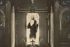 Исаакиевский собор. Вид на царские врата и алтарь (1901)