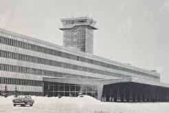 Аэровокзал "Домодедово". Вид со стороны привокзальной площади (1964)