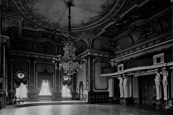 Großer Festsaal im neuen Zwingergebäude (1899)