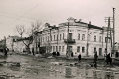 Перекресток улиц Ленина и Пионерской (1941)