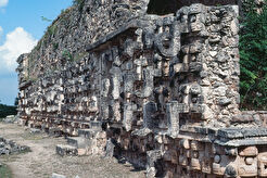 Caca de Codz, Kabah (1983)