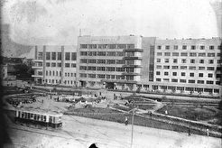 Свердловск. Проспект Ленина. Пдлощадь Труда и здание обкома (1932)