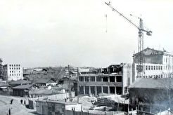 Достраивается Баррикадная, 20 (1960)