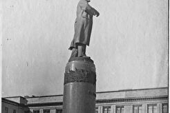 Памятник В.И. Ленину (1960)