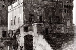 Castello di San Giorgio. Rivvellino per entrare nella Città (1880)