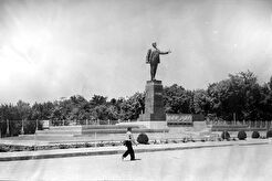 Памятник Ленину (1960)