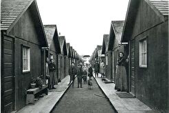 A temporary town on the site of San Francisco after the eart (1906)