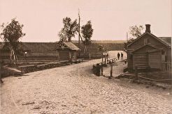Марьина Роща. Вид на переезд через Николаевскую железную дорогу. (1905)