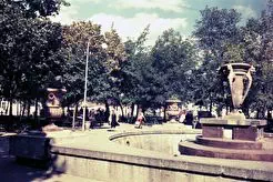 Фантан у сквэры на плошчы Свабоды (1950)