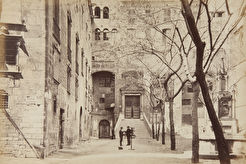 Convento de Santa Clara, antiguo palacio de los Reyes de Aragon (1860)