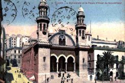 Cathédrale et le Palais d'Hiver du Gouverneur (1923)