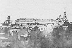 Вид на центр города с колокольни Троицкой церкви (1900)