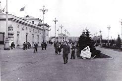 Мороженое на ВДНХ (1960)