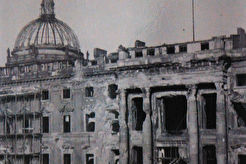 Stadtschloss: Portal II / Городской дворец: подъезд II (1945)