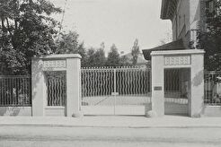 Eingang zur Villa v. Hoesslin, Romanstr. 13 (1904)