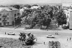 Перекресток улиц Ленина и Железнодорожной (1970)