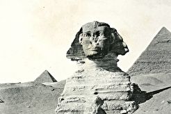 Sphinx in Giza (1880)
