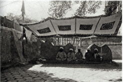 У дахмы Баха ад-Дина (1900)