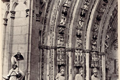 Catedral de Toledo. La puerta de los Leones, costado de la izquierda (1870)