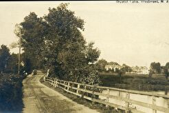 Westmont. Crystal Lake Avenue, looking towards Haddon Avenue (1900)