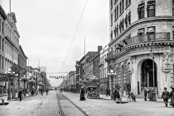 Broughton Street from Bull, Savannah - # 1 (1907)