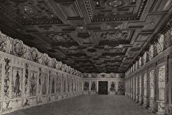 Schloß Ambras bei Innsbruck, Spanischer Saal (1905)