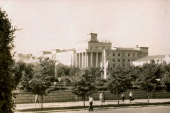 Гостиница "Сибирь" (1960)